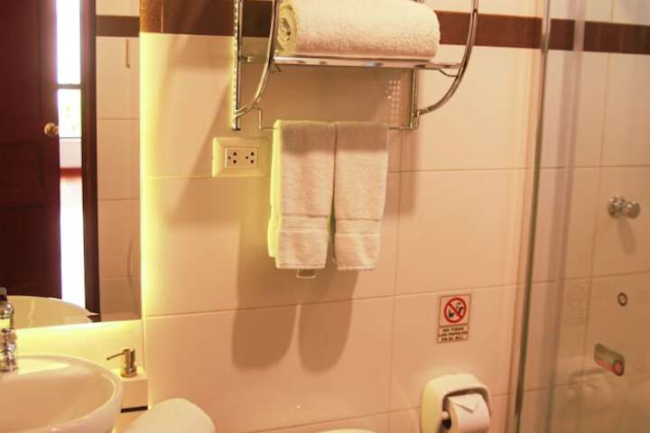 Room 58 of 75