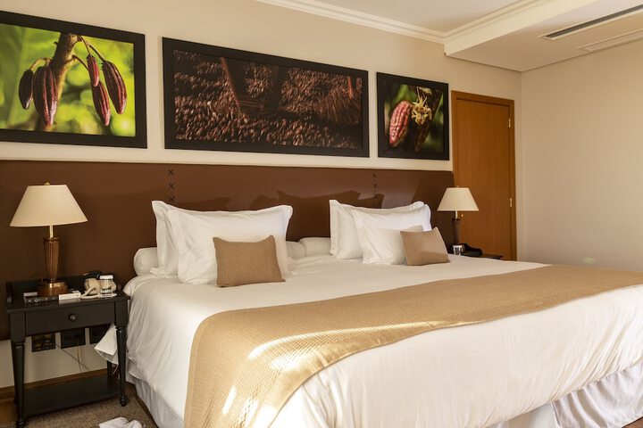 Room 6 of 70