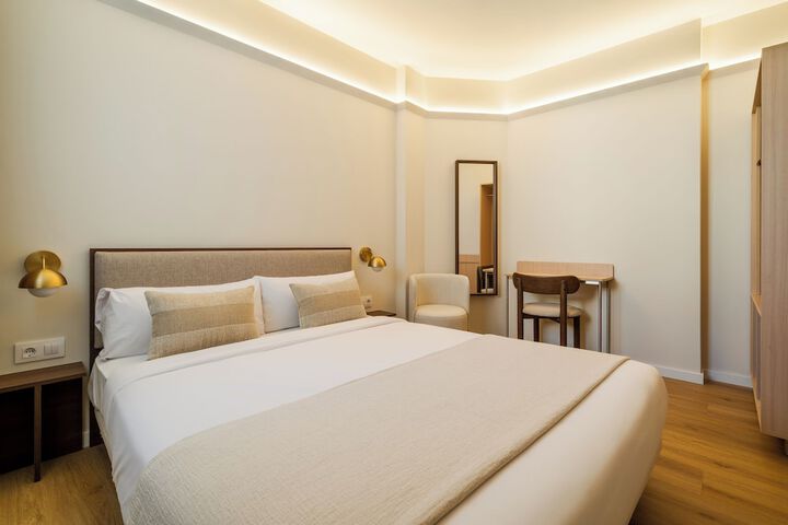 Room 4 of 58