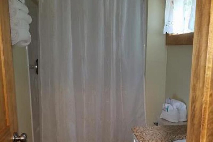 Room 13 of 75