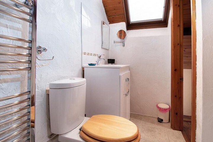 General 9 of 23
