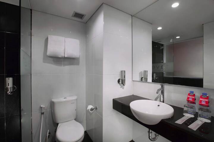 Clean Restrooms