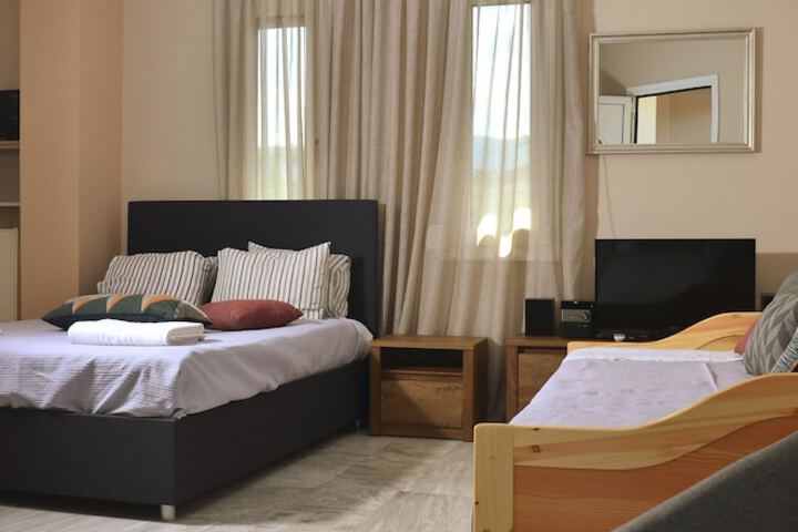 Room 5 of 54