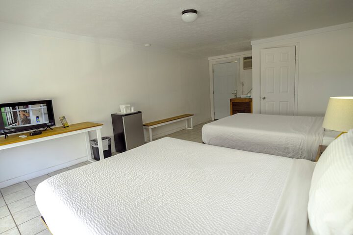 Room 7 of 27