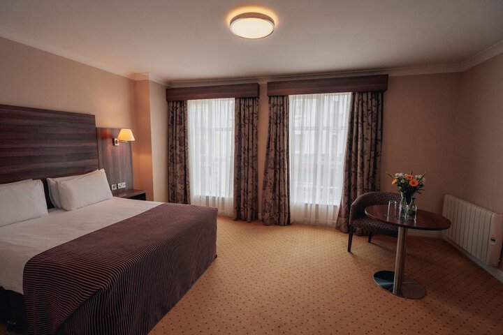 Room 7 of 49