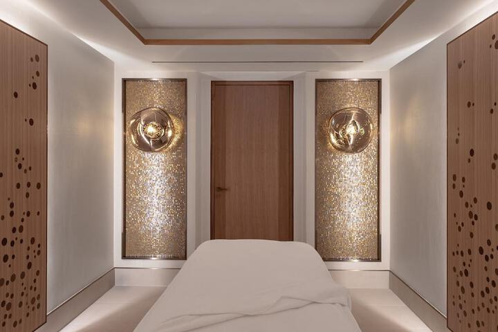 Room 55 of 112
