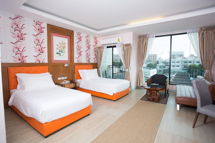 Room 18 of 59