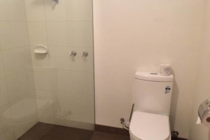Room 45 of 64