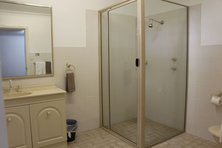 Room 41 of 49