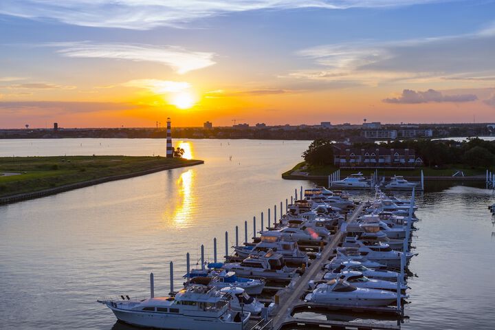 Marina