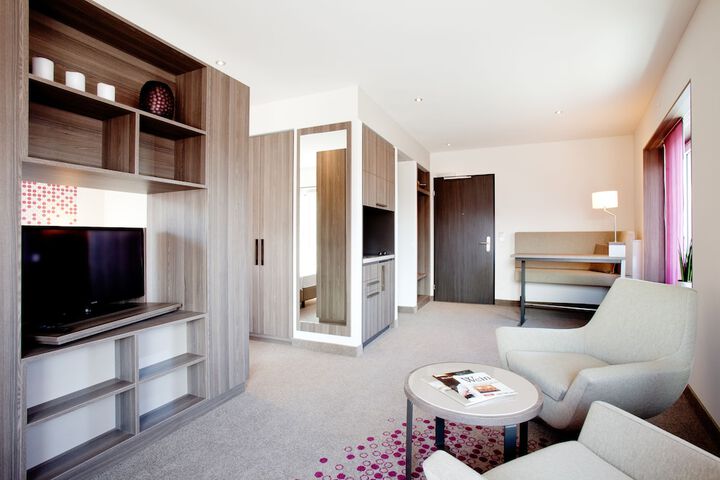 Room 19 of 50