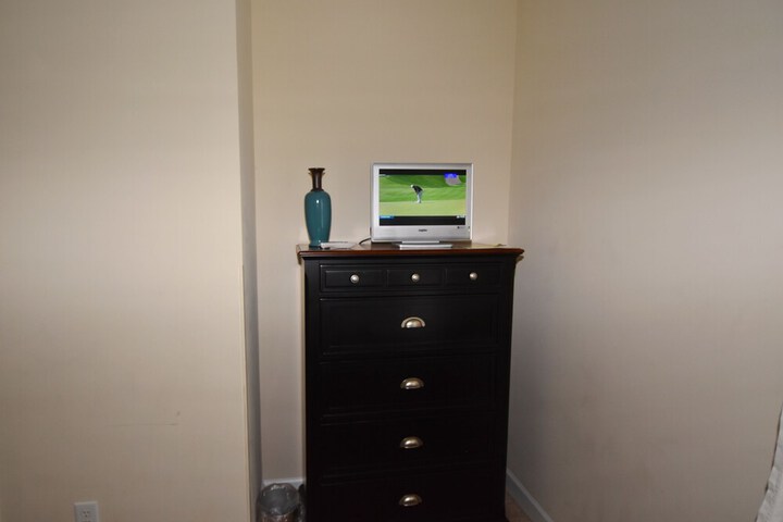 Room 3 of 15