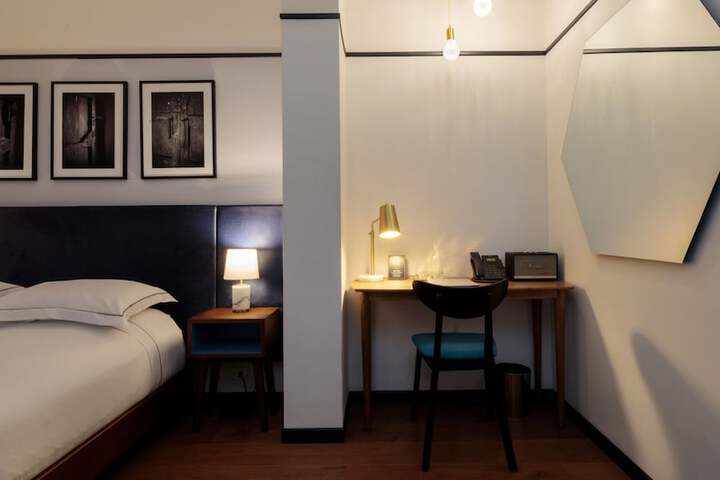 Room 22 of 56