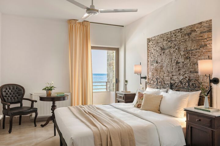 Room 14 of 29