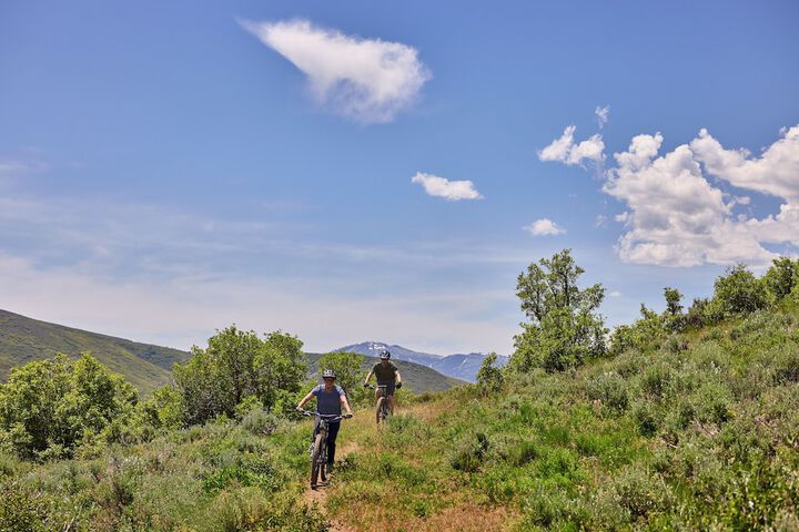 Outdoor Activities 81 of 120