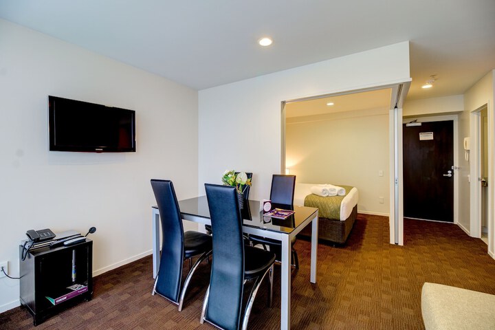 Room 26 of 67