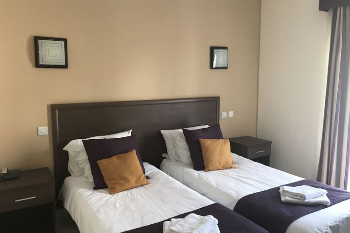Room 7 of 43