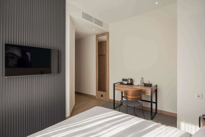 Room 41 of 92