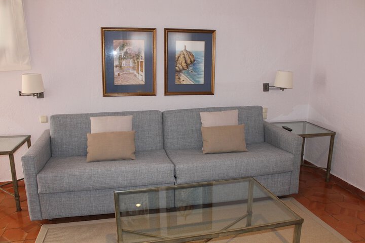 Room 14 of 52