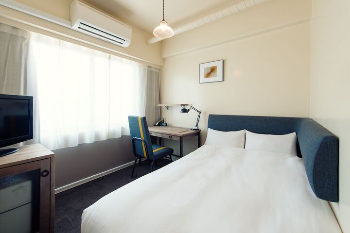 Room 13 of 62