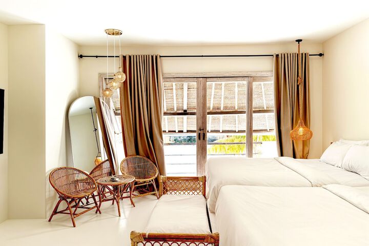 Room 10 of 53