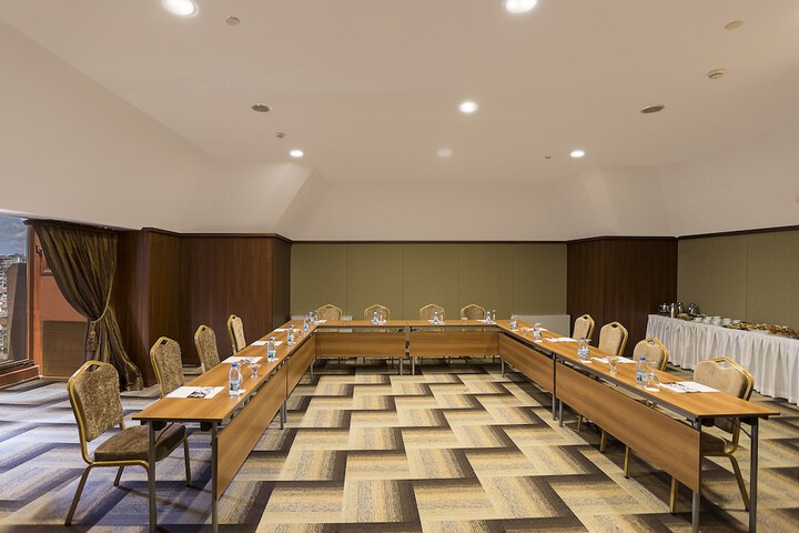 Meeting 32 of 34