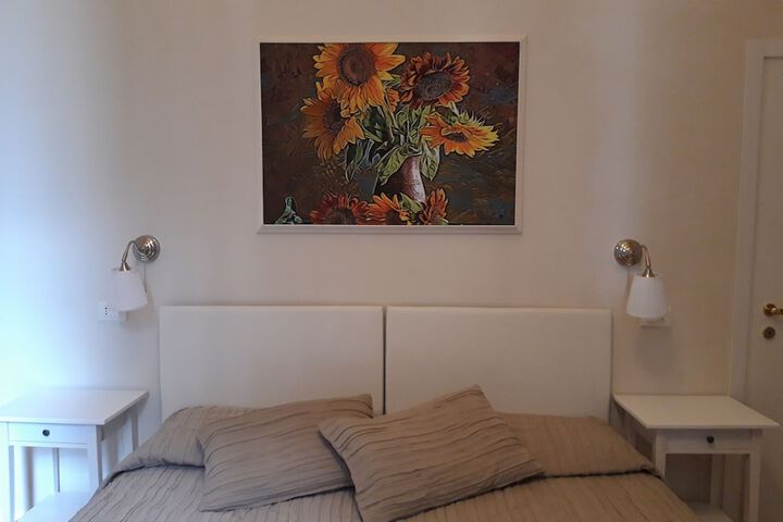 Room 45 of 103