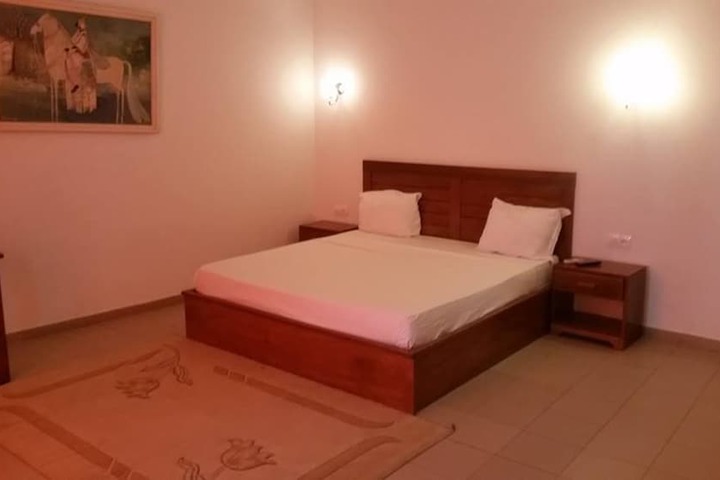 Room 7 of 109