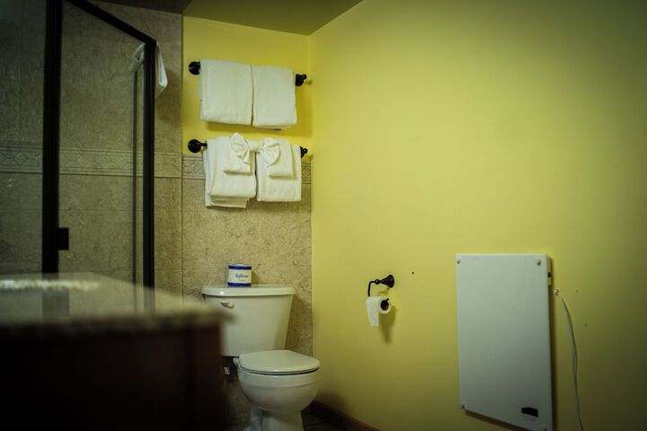 Room 56 of 95