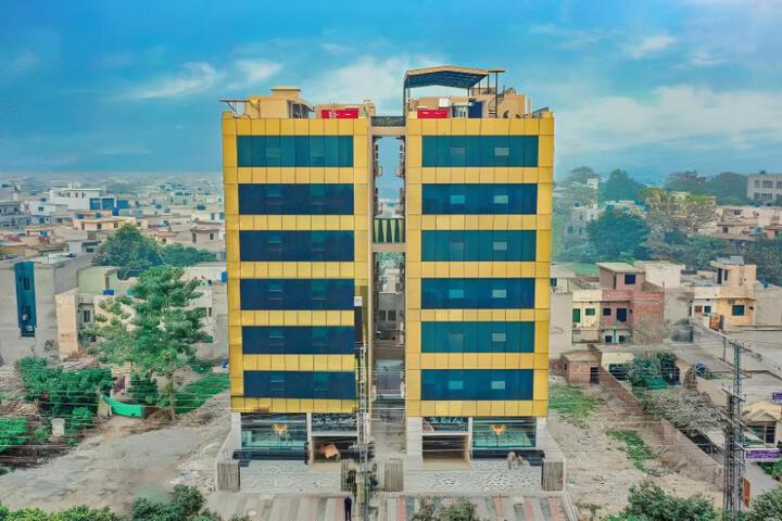 The Rich Hotel & Apartments