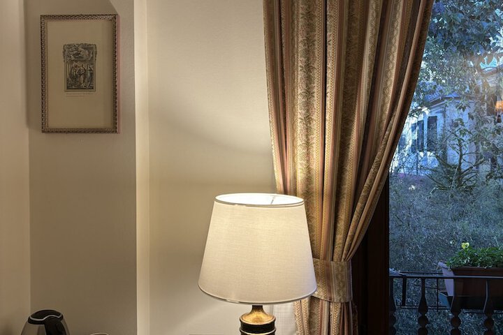Room 80 of 177