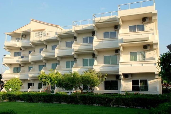 Hotel 37 of 41