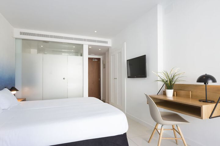 Room 22 of 79