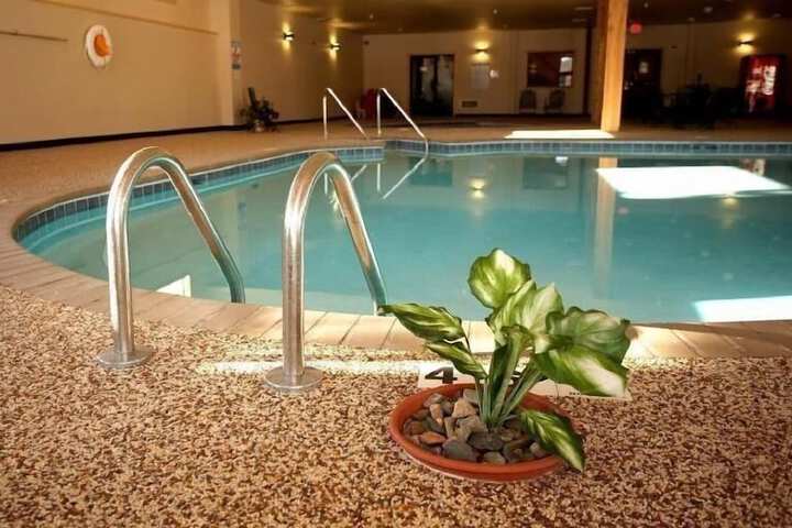 Pool 6 of 16