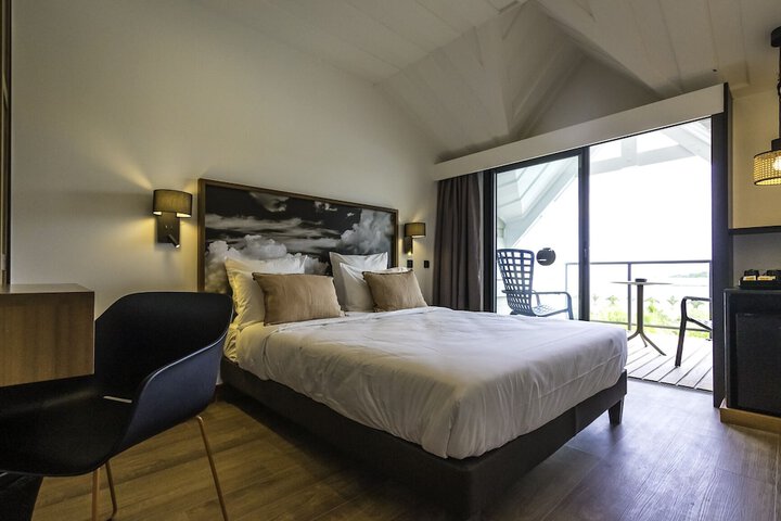 Room 5 of 42