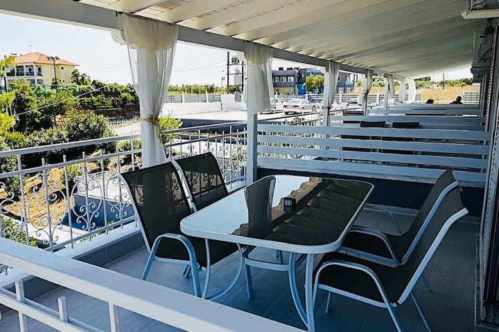 Terrace/Patio 23 of 58