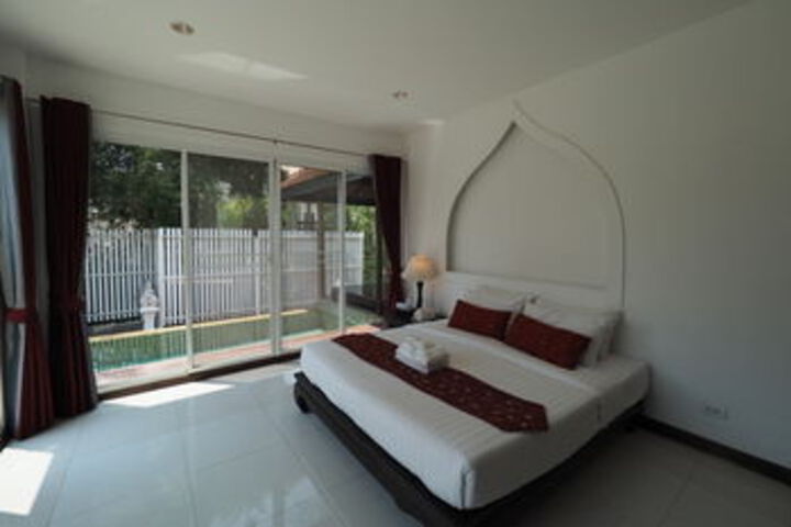 Room 56 of 109