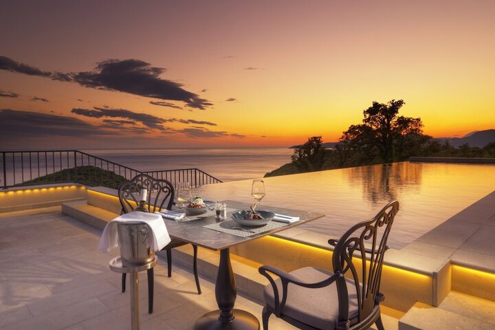 Vivid Blue Serenity Resort