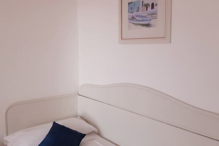 Room 16 of 67