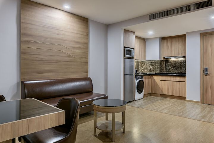Private kitchenette