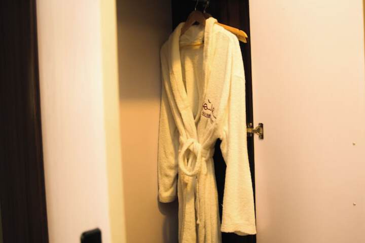 Room 13 of 63