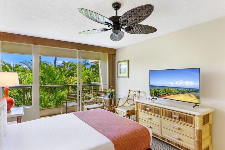 Room 4 of 19