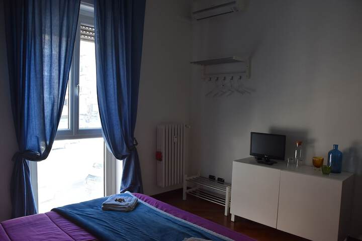 Room 19 of 35