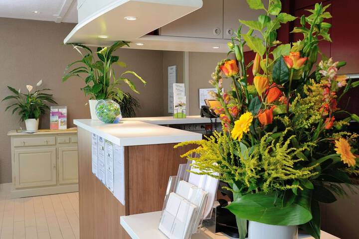 Entrance & Lobby