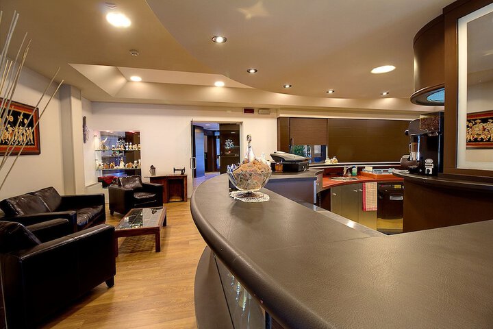 Dining Photos