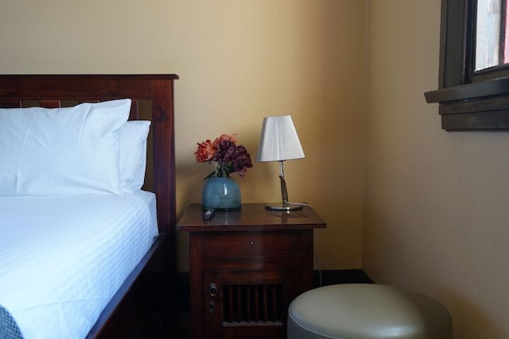 Room 13 of 39