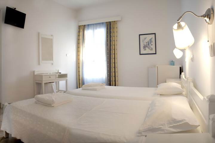 Room 15 of 58