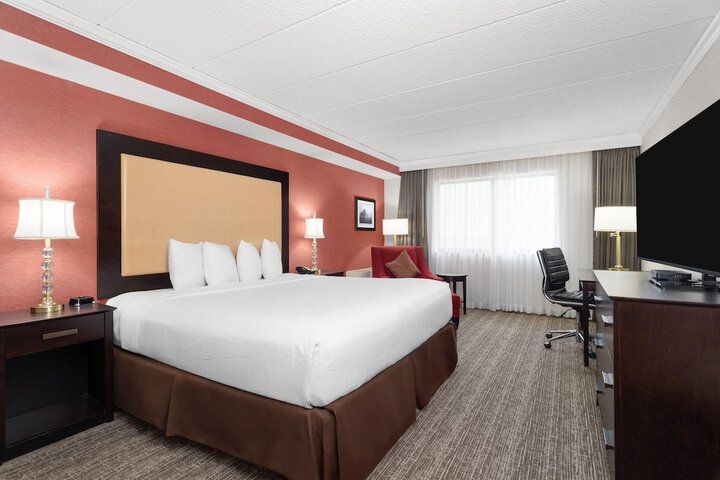 Room 18 of 64
