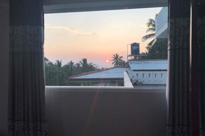 Ocean Breeze - Unawatuna