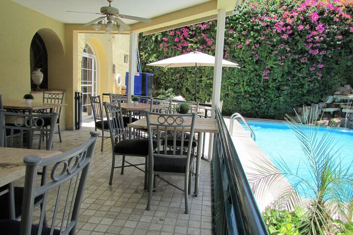 Terrace/Patio 126 of 131